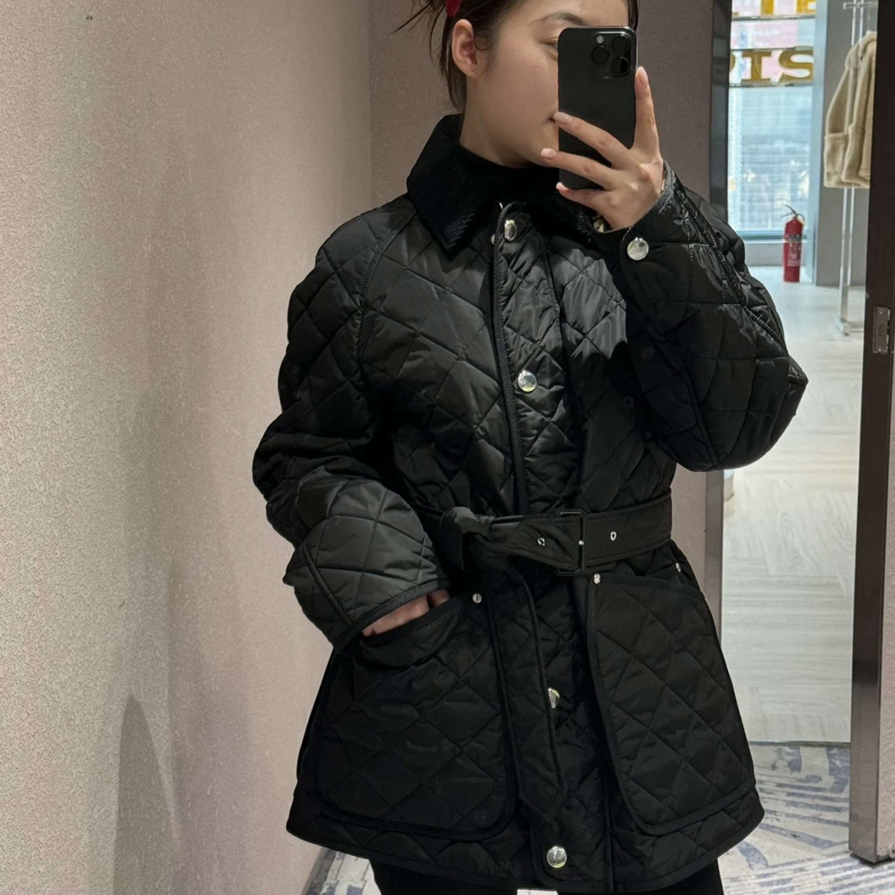 全新未使用  Burberry/菱格纹系腰灯芯绒翻领棉服/M码