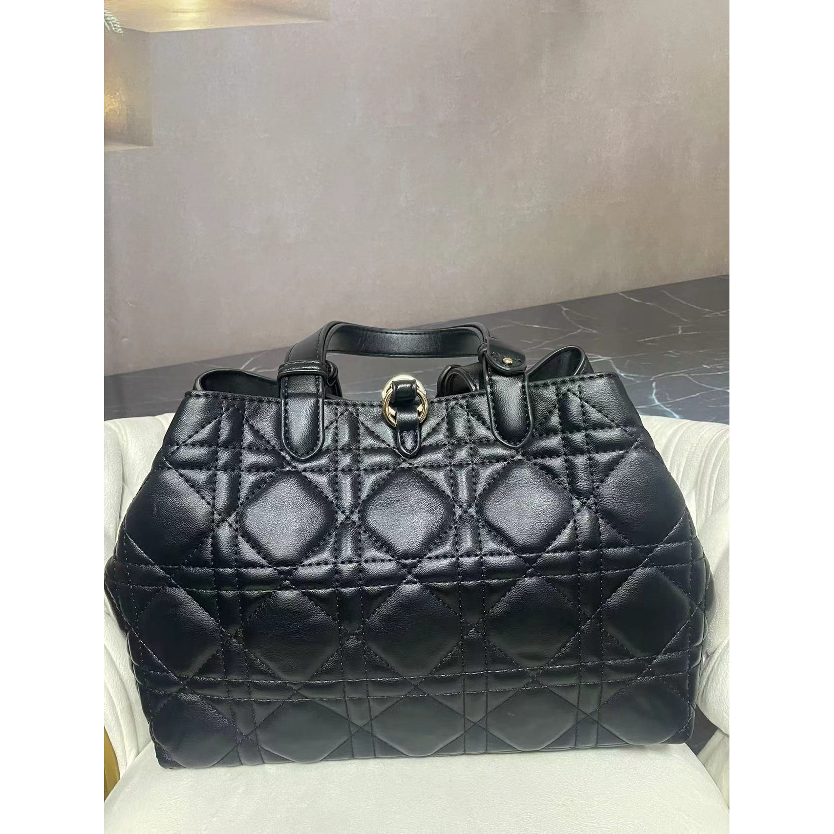 姝宴真皮女包5格手提黑色