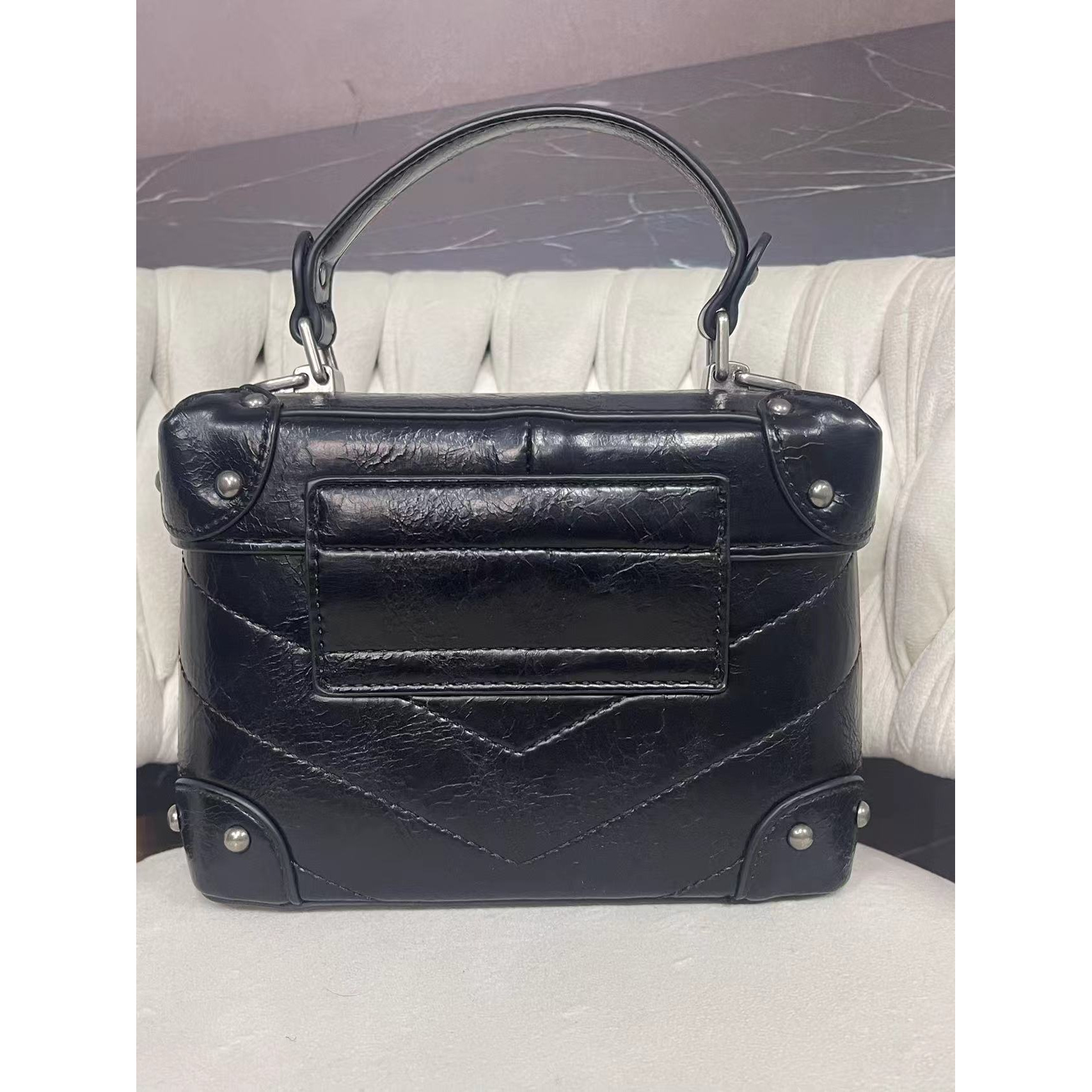 姝宴真皮女包斜纹黑色小盒子