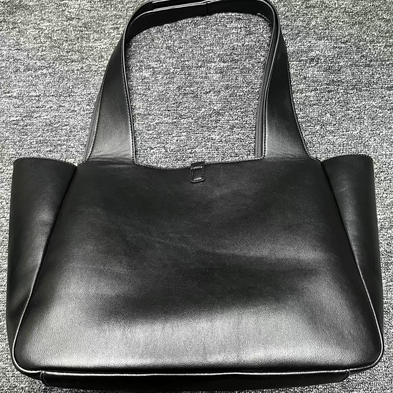 姝宴真皮女包黑色佳桶