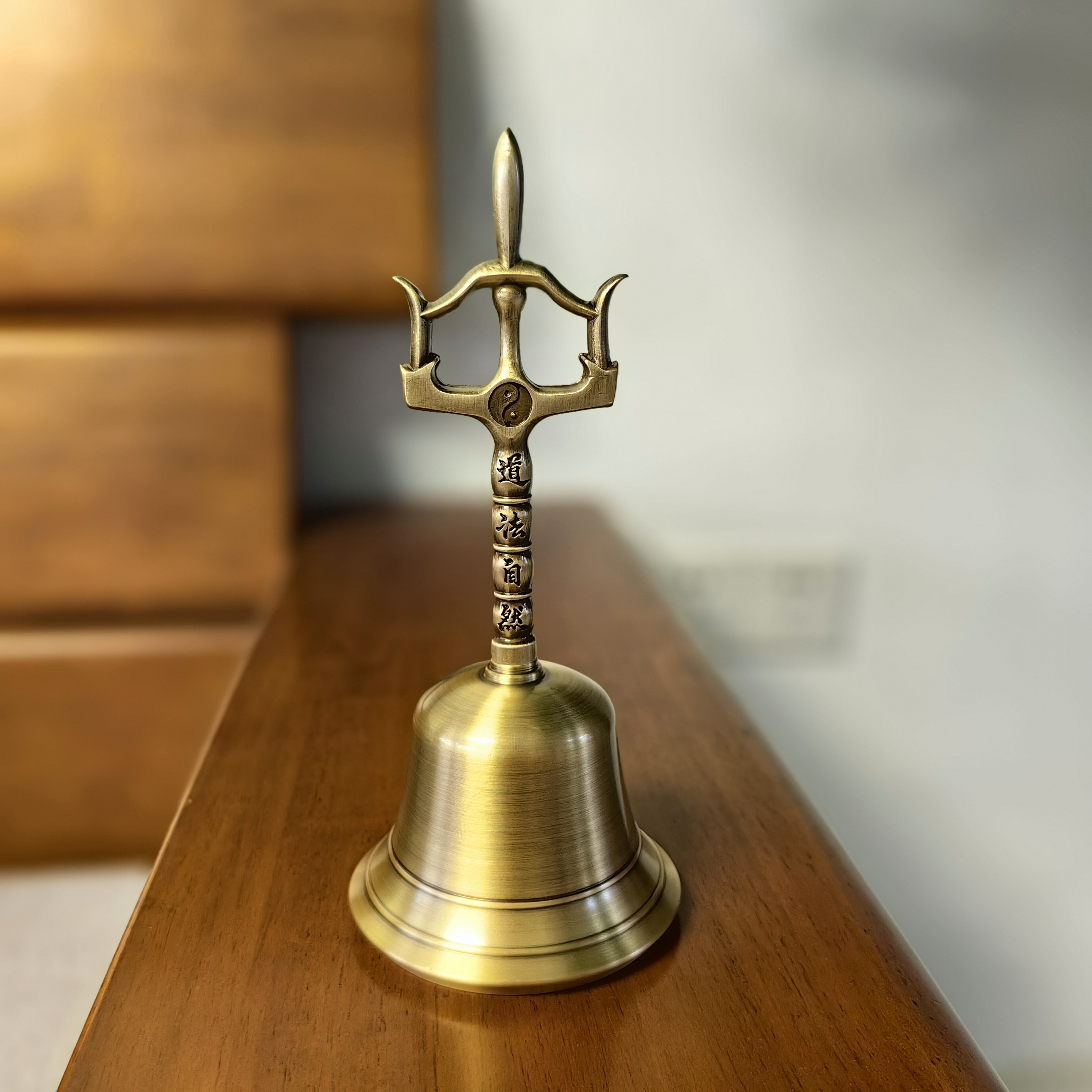 金色 黄铜铃  铜铃铜摆件  口径9公分