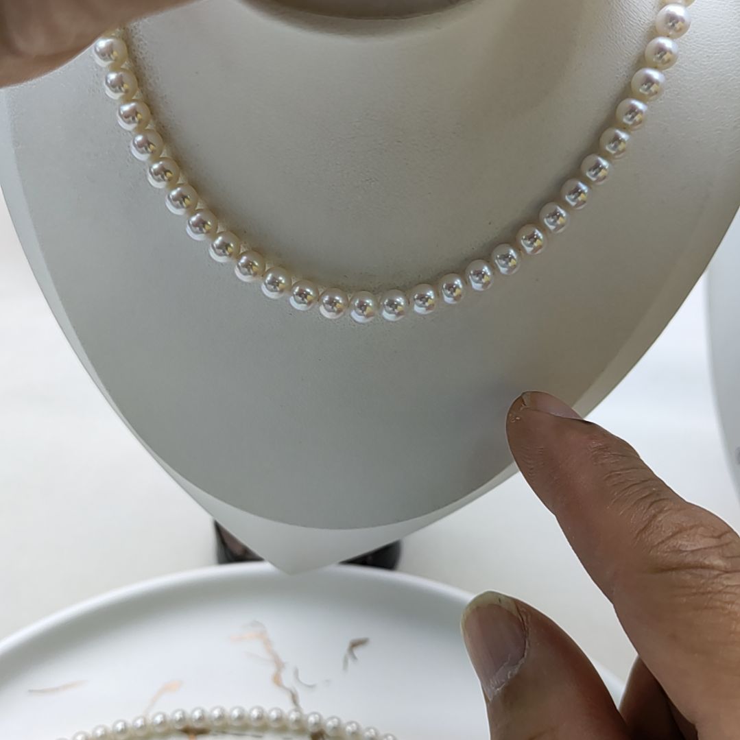 【闪购商品】淡水珍珠颈饰18K金镶嵌宋*