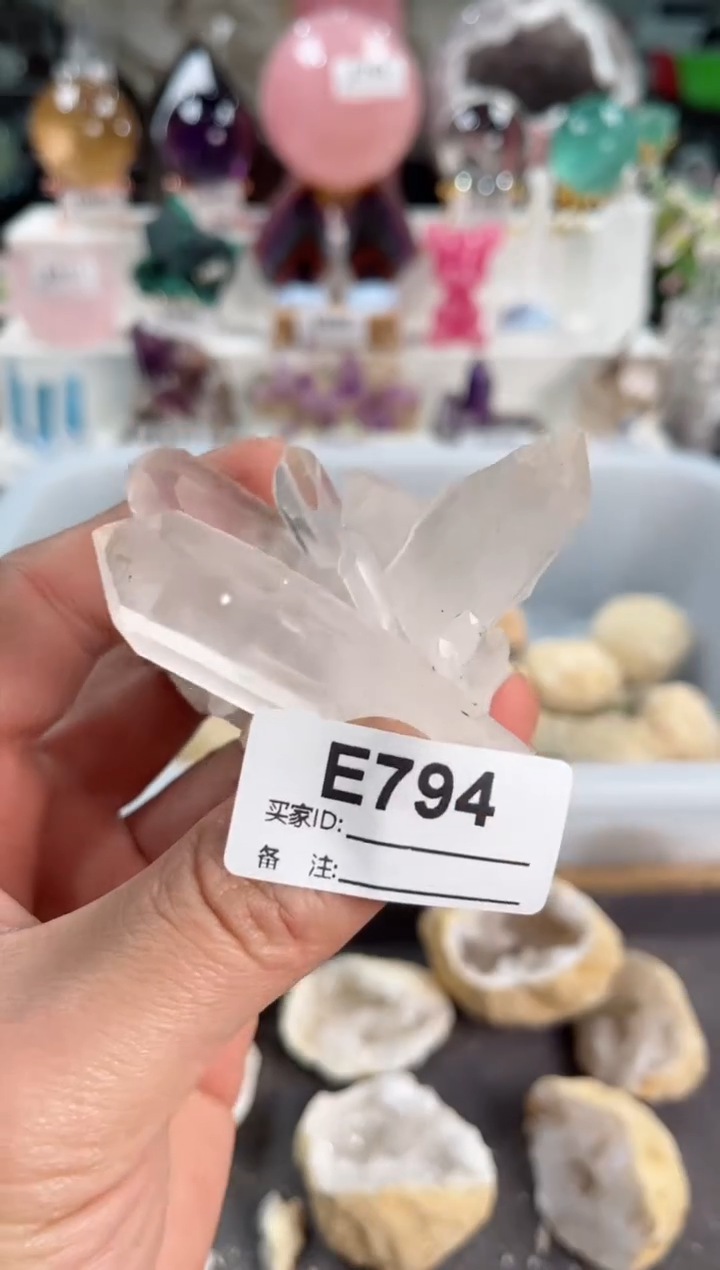 【闪购商品】水晶摆件未镶嵌水晶摆件
