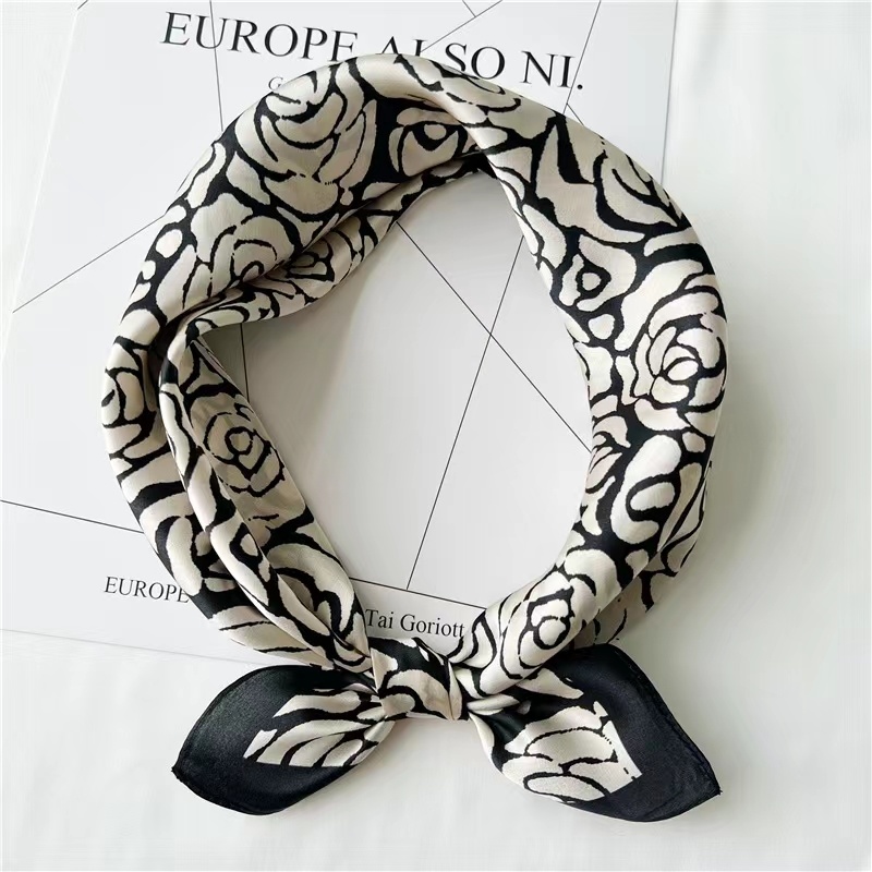 桑蚕丝单面黑白山茶花50小方巾女士真丝丝巾搭配围巾披肩外搭A081