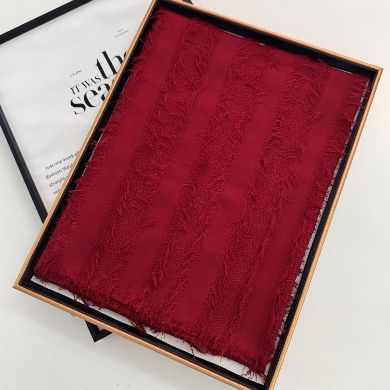 羊毛酒红色文艺风法式轻奢剪毛须200*70长巾披肩围巾百搭时尚M008