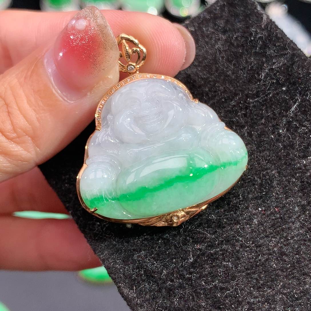 翡翠吊坠(赠链)18K金镶嵌