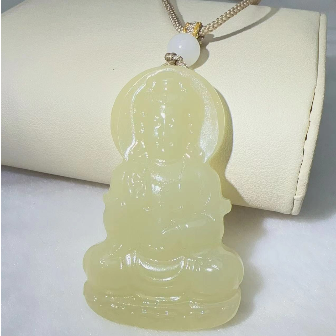 【思思甄选】精品和田玉吊坠多样性发其一K428