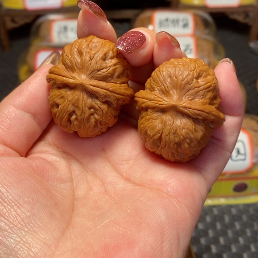 【闪购商品】文玩核桃吊坠可****单元宝