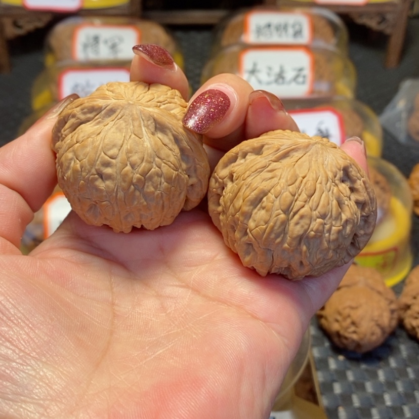 【闪购商品】文玩核桃吊坠大*寺泥鳅