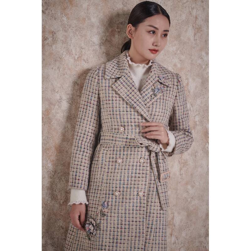 Pink Mary/粉红玛琍冬季双排扣格子大衣PMAKW6103