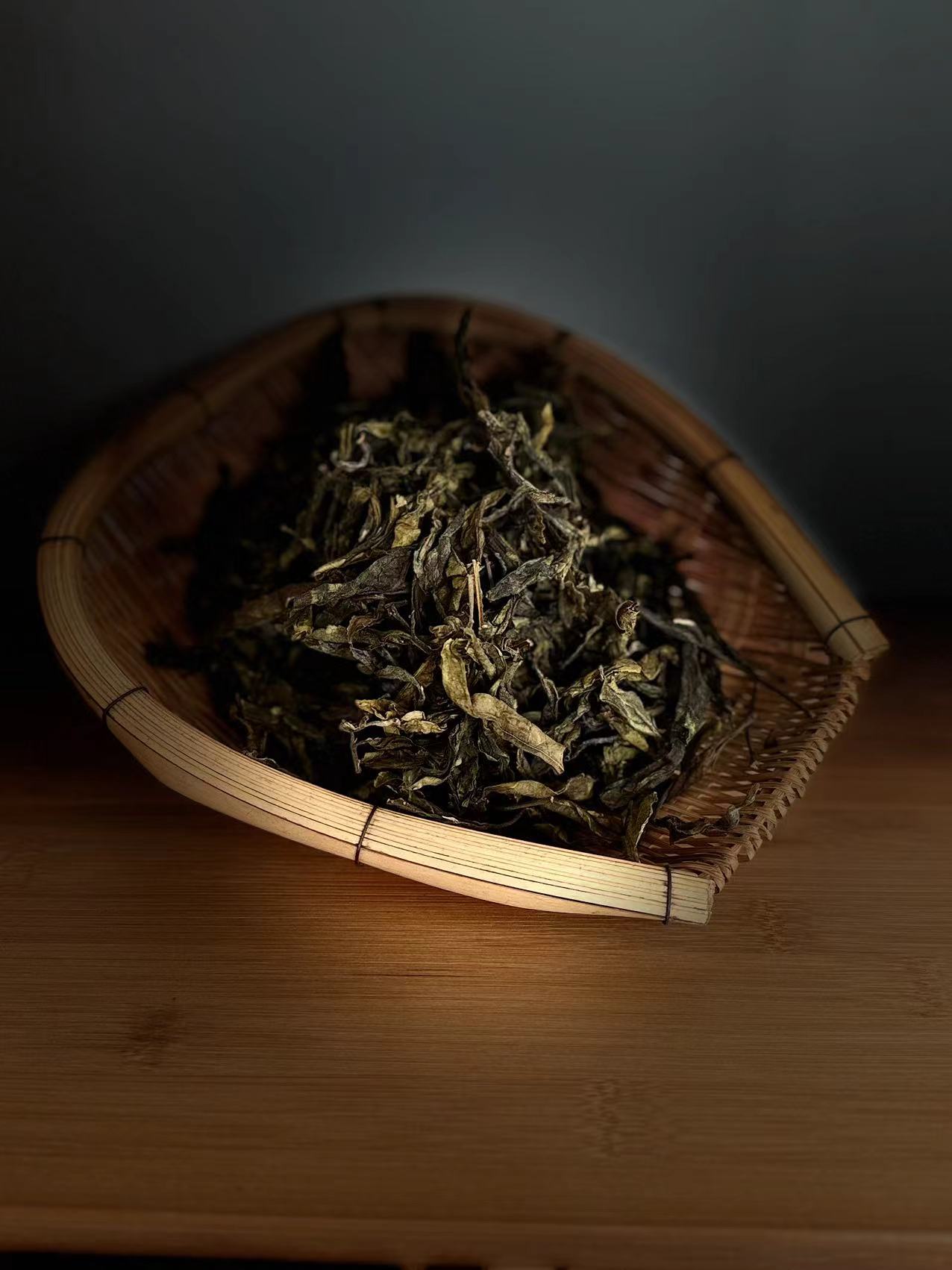 冰岛地界2024年古树春茶混采黄金叶