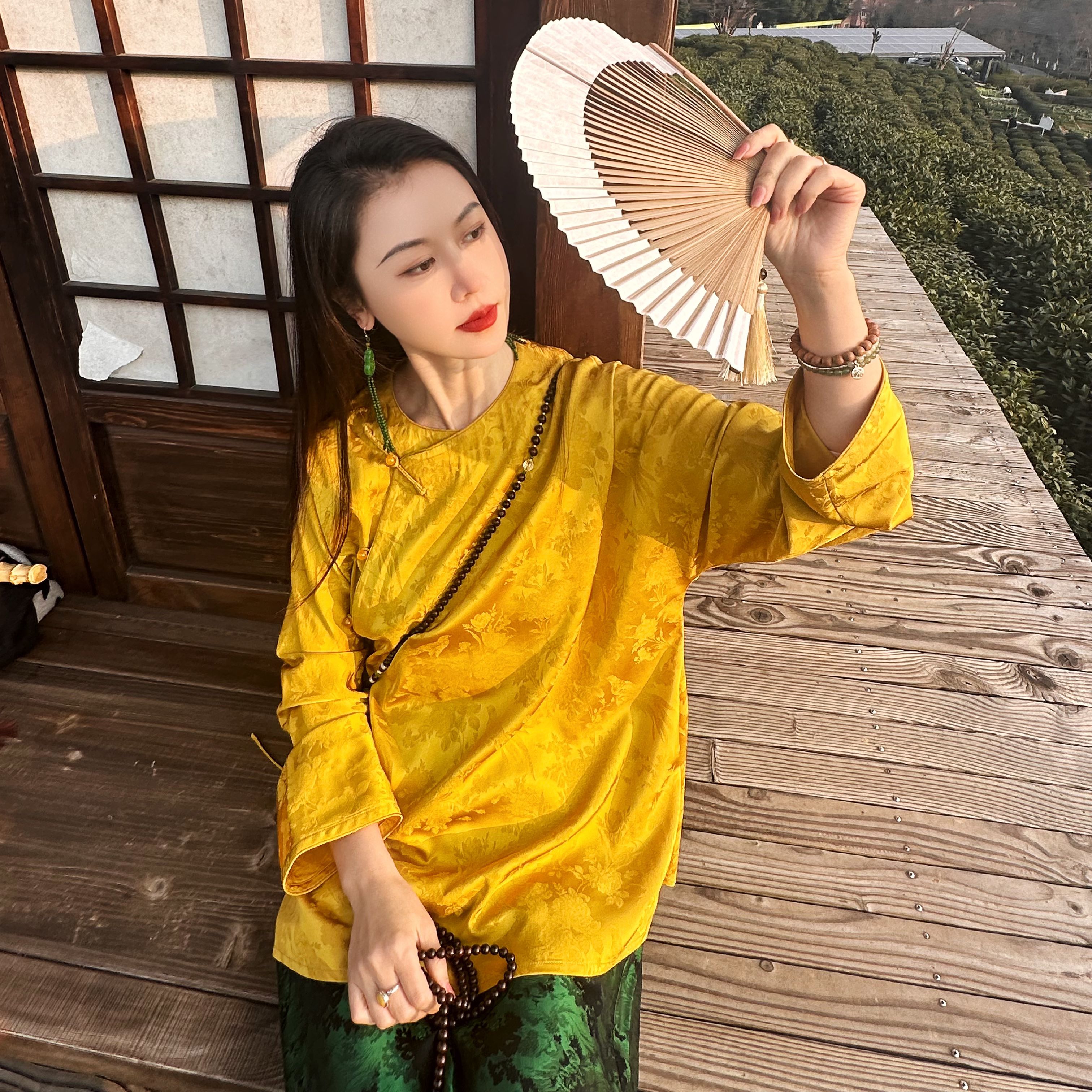初见十三娘『依水』新中式高领重磅桑蚕丝圆领时尚休闲提花复古衬衫