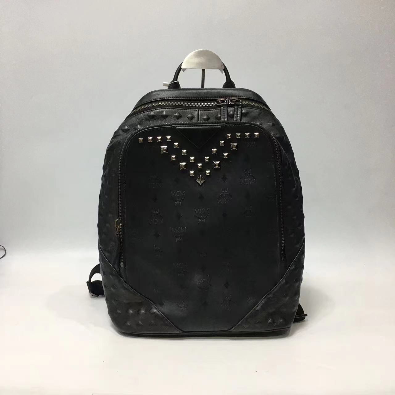 95新 佰伶儿 MCM 经典黑色大号双肩包 HD-DM00001