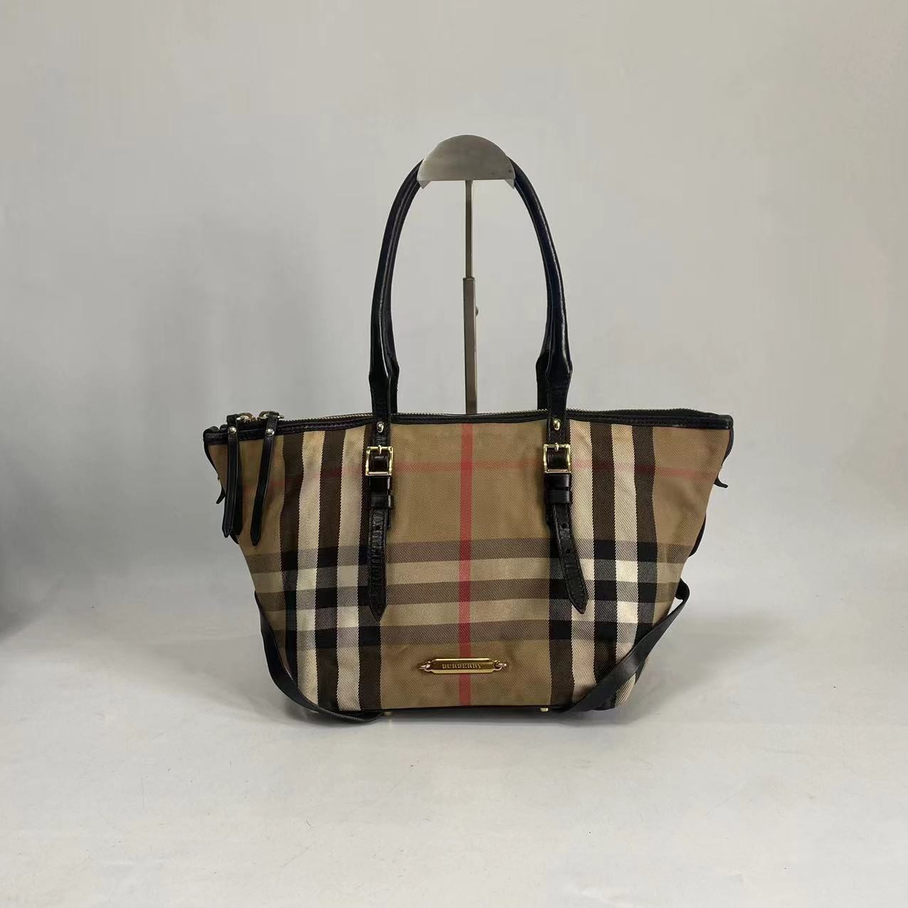 95新 佰伶儿 burberry巴宝莉 中古经典格纹战马单肩包 HD-DM00066