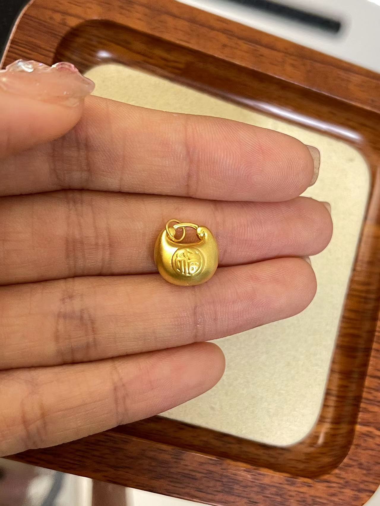 贝贝精选  足金999 胖福0.45   11752