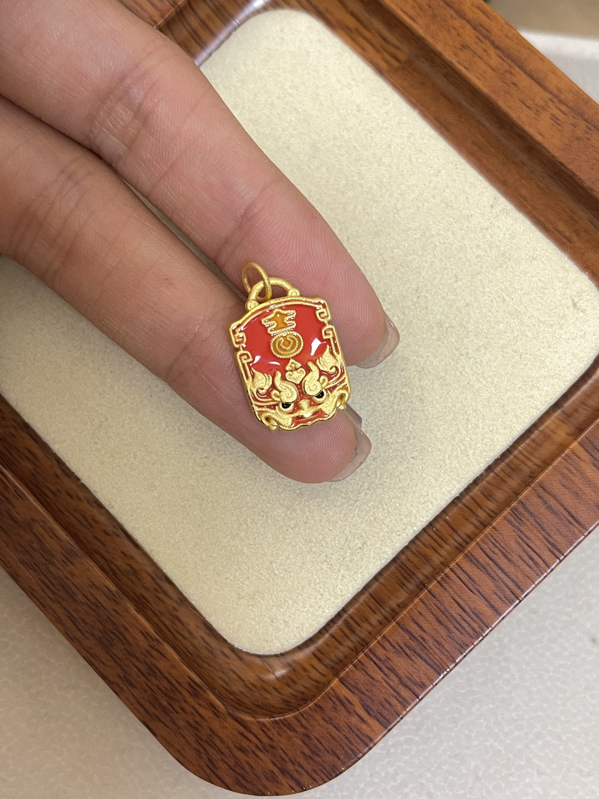 贝贝精选 足金999 双面龙牌 珐琅彩 吊坠  001