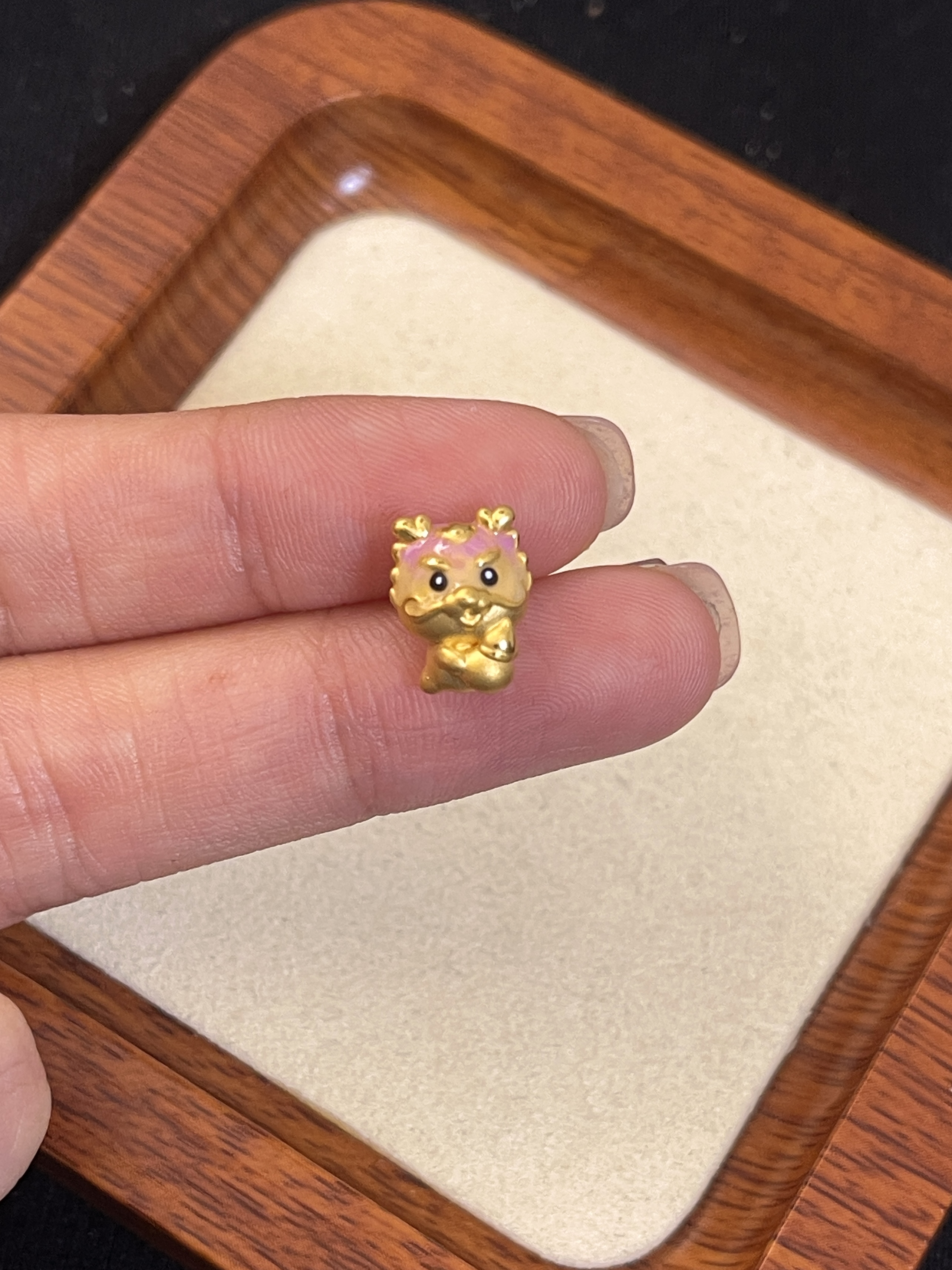 贝贝精选 足金999 粉色葫芦果冻龙 孔径2.7mm 0.71 12105