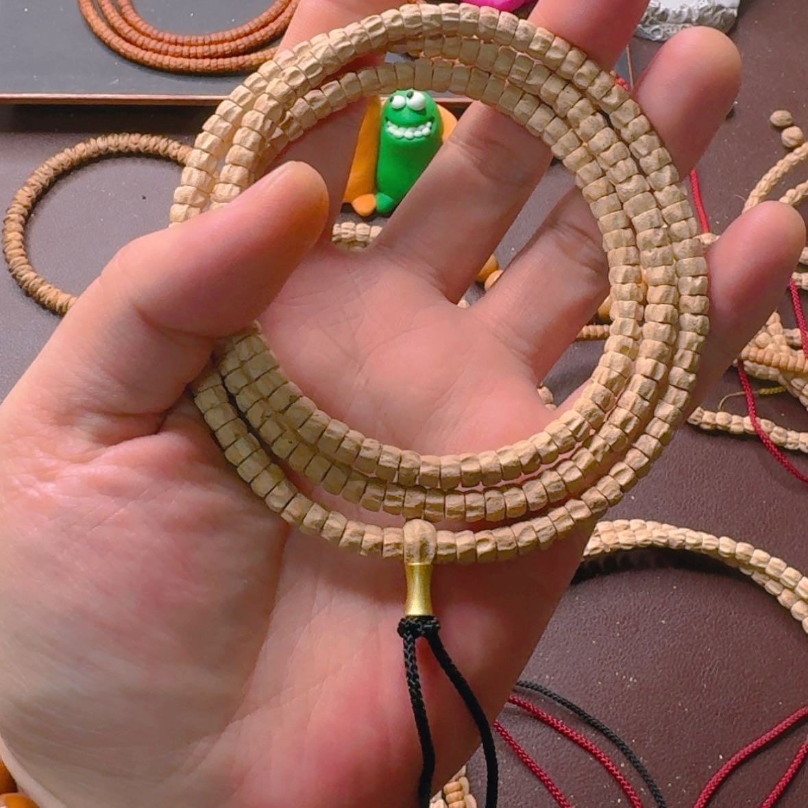 【闪购商品】柏香籽/百香籽吊坠小*、