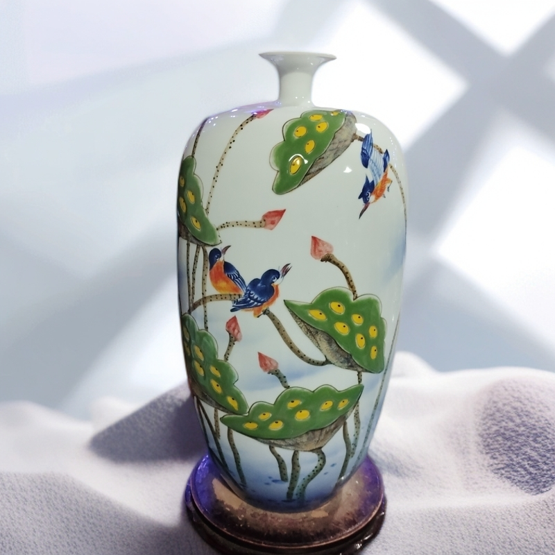 景德镇陶瓷莲花冬瓜瓶瓷瓶高端陶瓷花瓶摆件手工手绘
