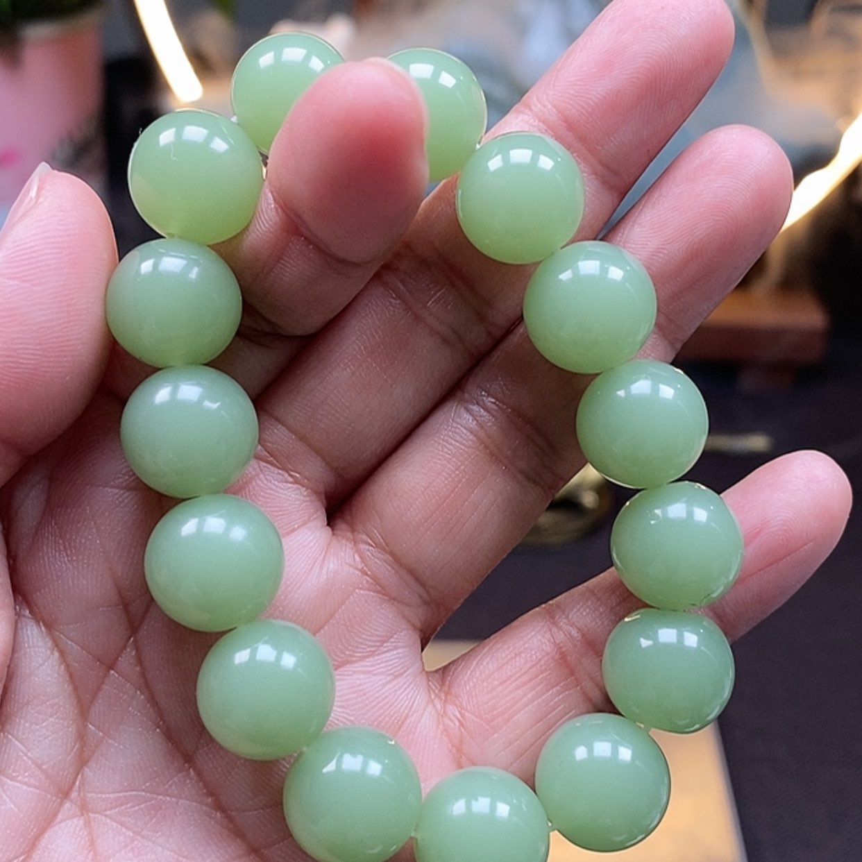 【闪购商品】和田玉（糖玉）颈饰9K金镶嵌