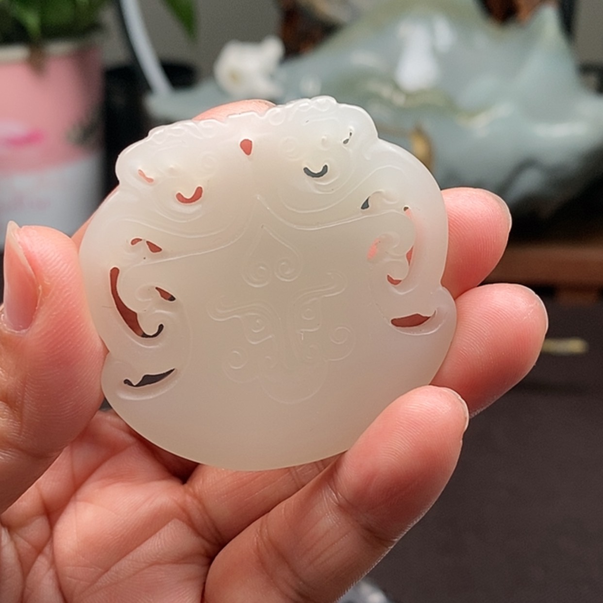 【闪购商品】和田玉（糖玉）颈饰9K金镶嵌