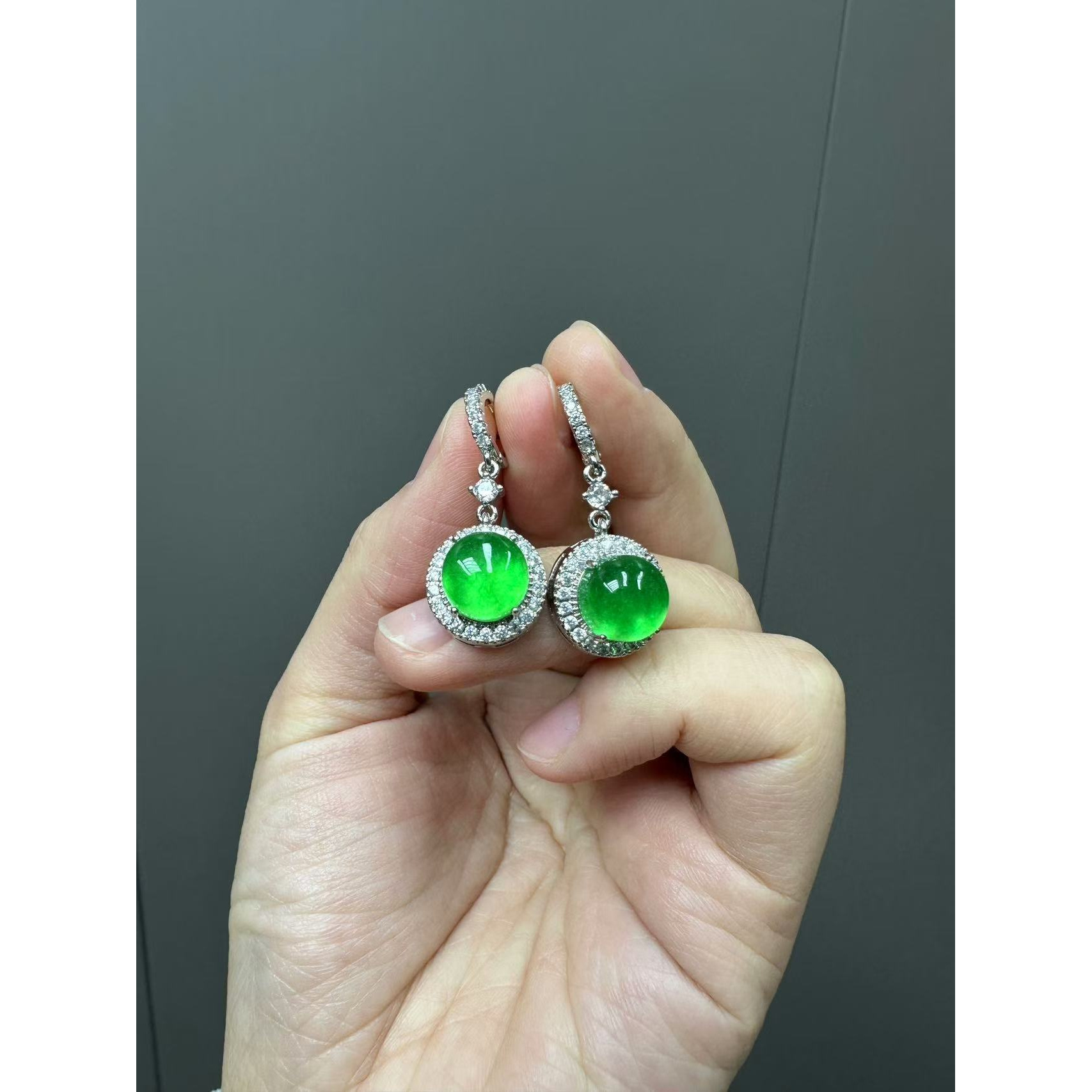 翡翠冰透s925太阳花耳扣