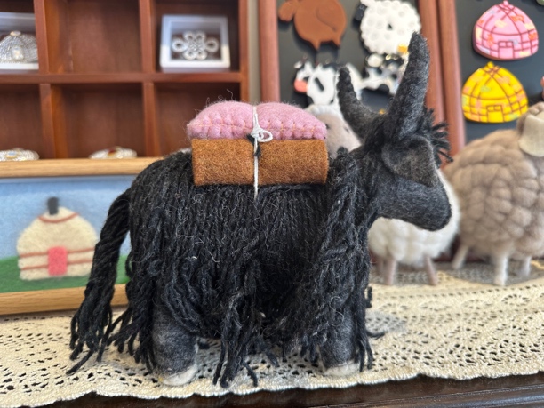 手工牦牛可爱摆件