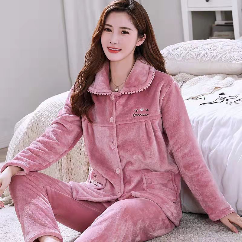 秋冬加厚保暖双面法兰睡衣女中老年可外穿加大码宽松家居服套装