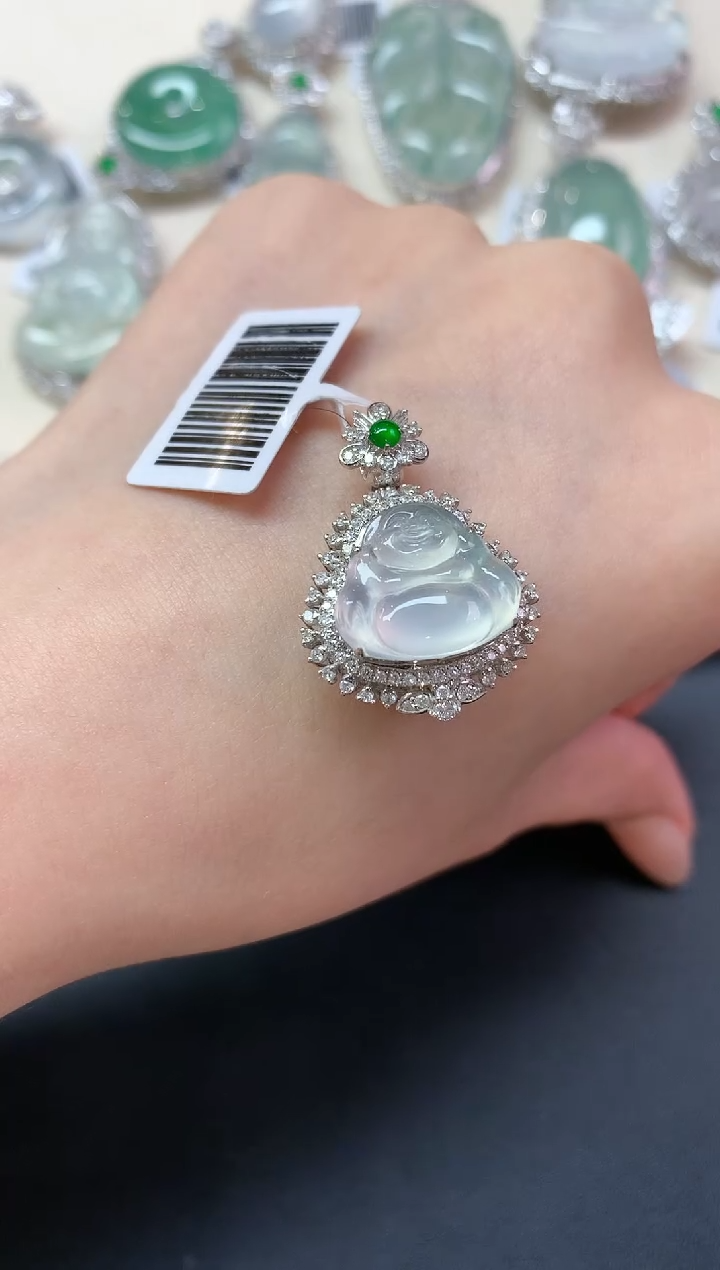 【闪购商品】翡翠吊坠(不含链)18K金镶嵌吊坠A429|12800