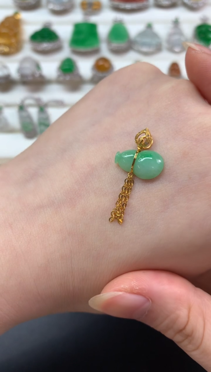 【闪购商品】翡翠吊坠(不含链)18K金镶嵌D184|680