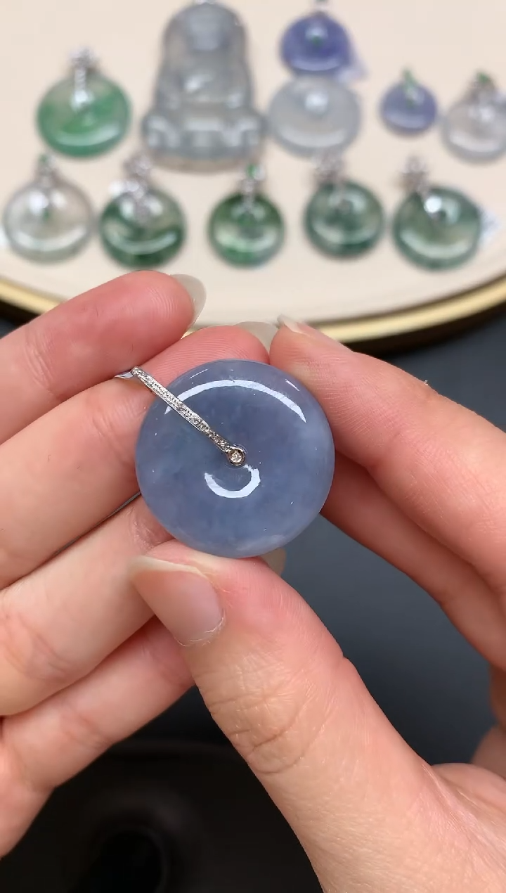 【闪购商品】翡翠吊坠（多样性发货）18K金镶嵌D464|980