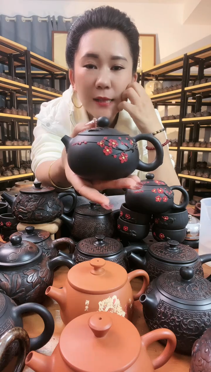 【闪购商品】陶瓷壶230cc球孔 红梅 素面 西施