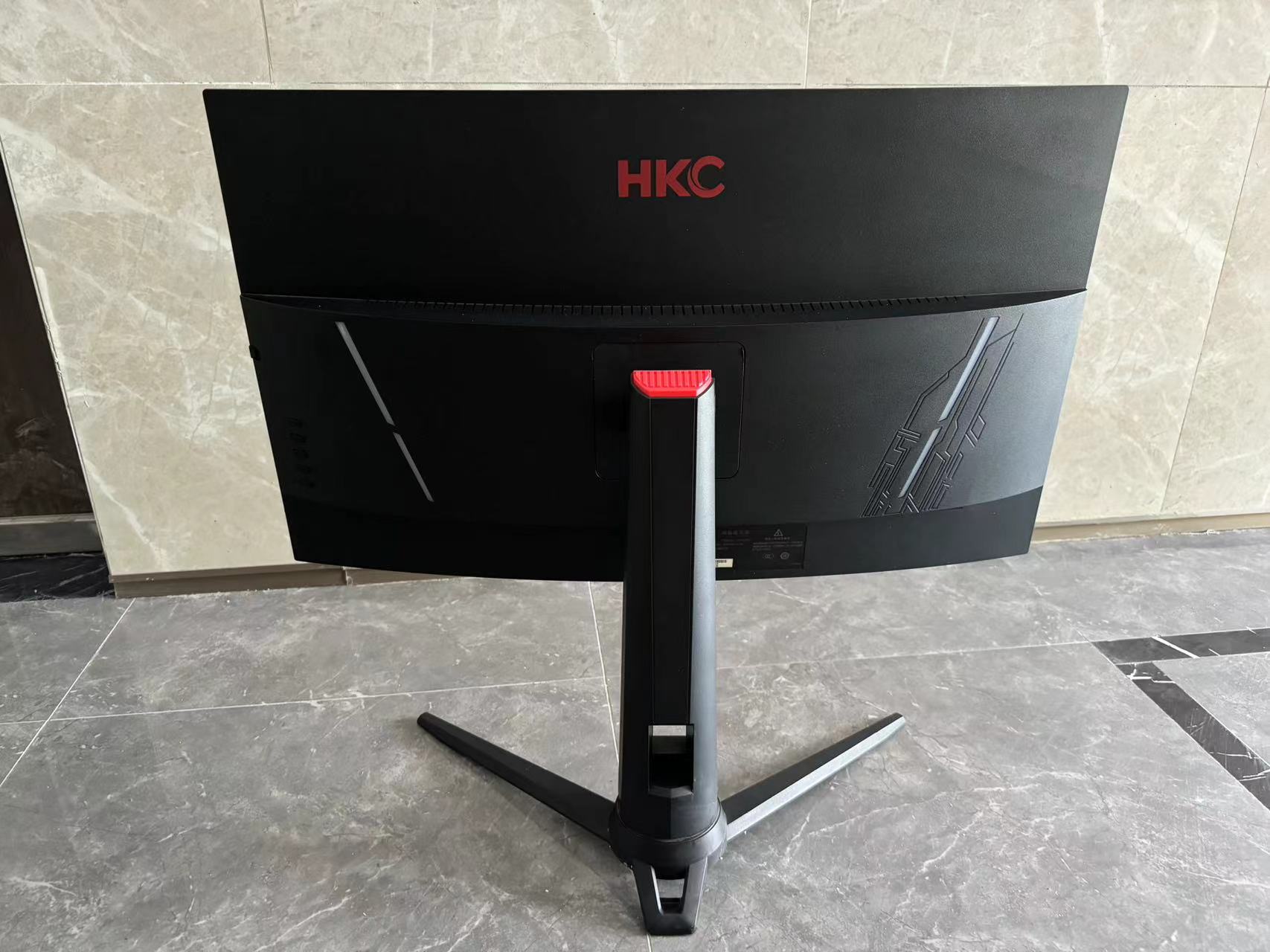 9新  32寸 1k 200hz 显示器 曲面显示器  va面板 网吧显示器