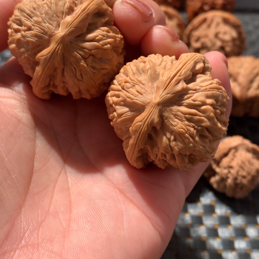 【闪购商品】文玩核桃把件常*伴