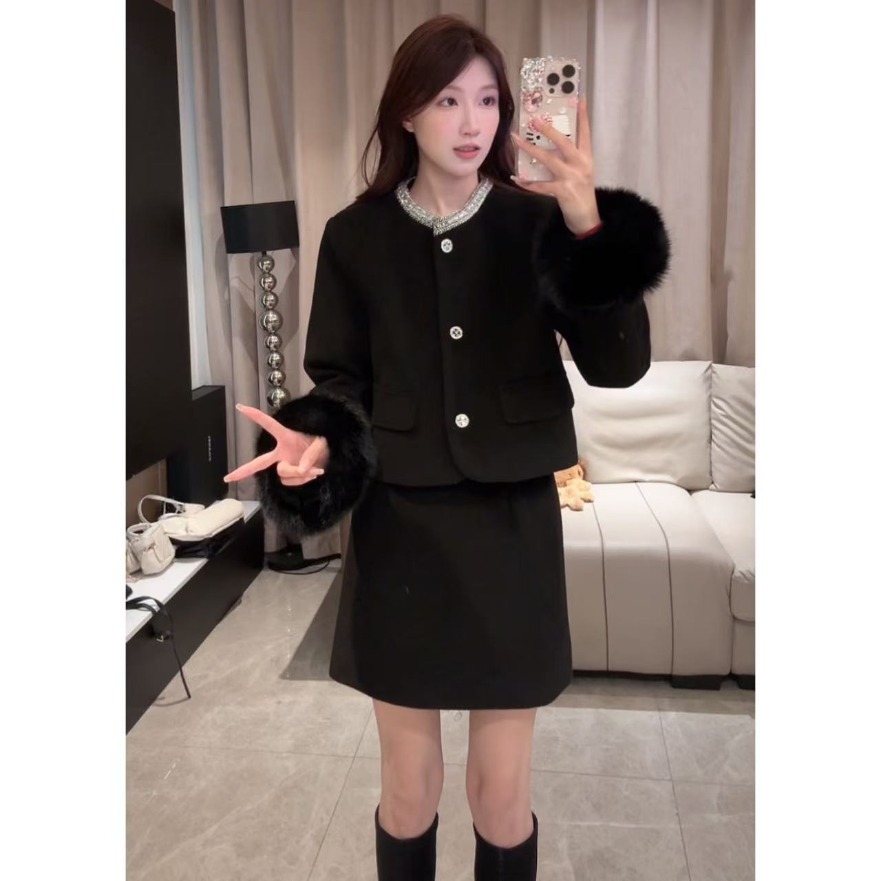 【TT-2416羽绒服】爆款洋气套装裙两件套高级感小香风套装裙两件套