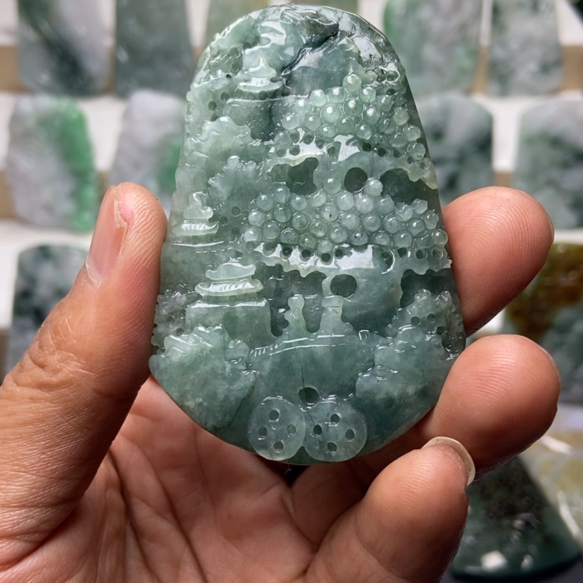 【闪购商品】翡翠颈饰未镶嵌Y****n