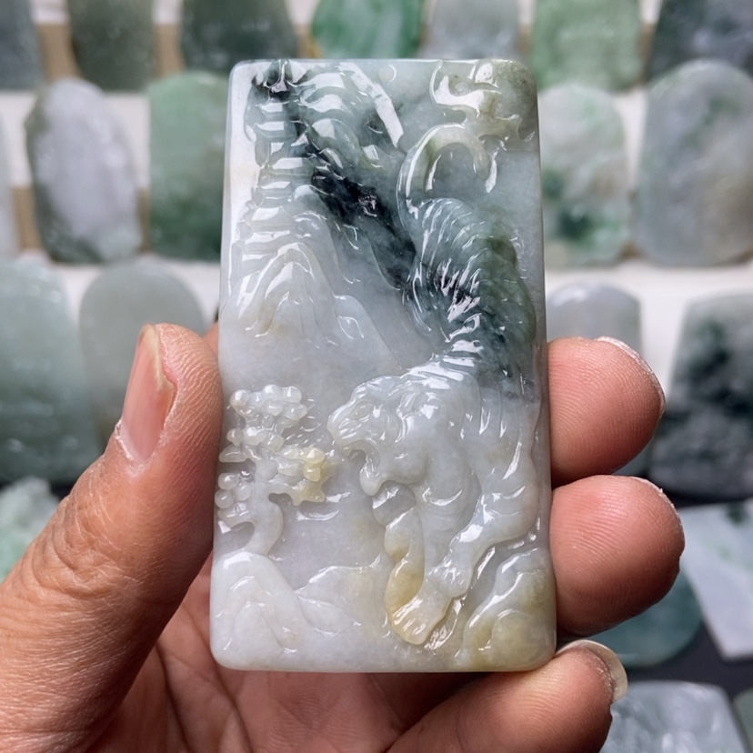 【闪购商品】翡翠颈饰未镶嵌
