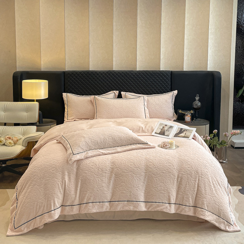 【8.5斤简约高端】高克重加厚全消光雕花牛奶绒四件套柔软亲肤保暖