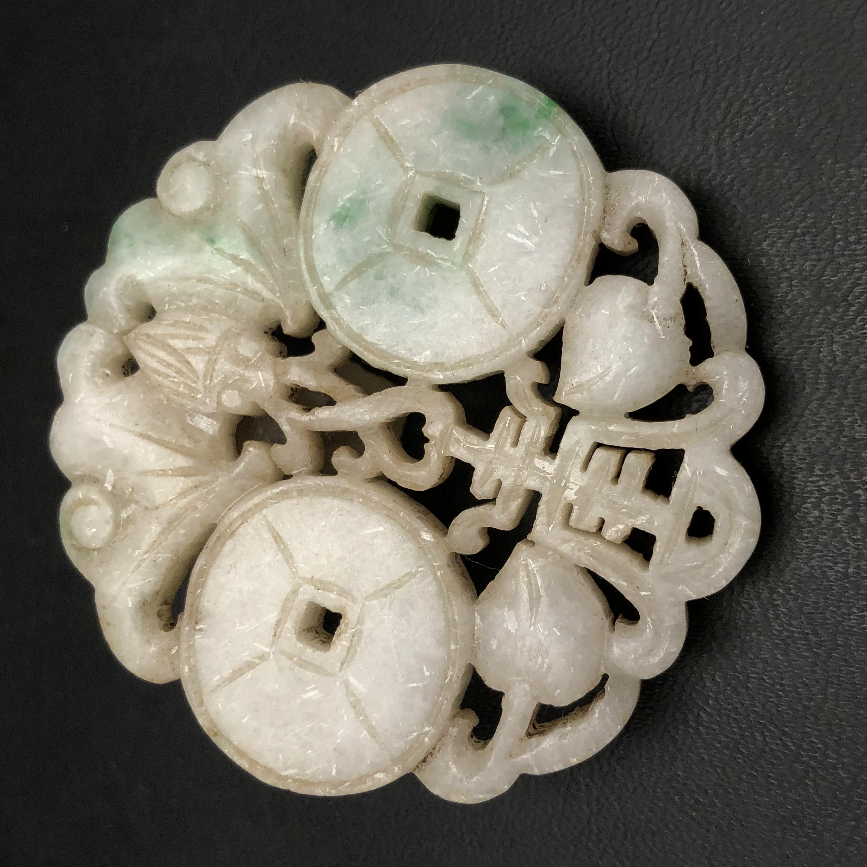 清代老翡翠福在眼前吊坠