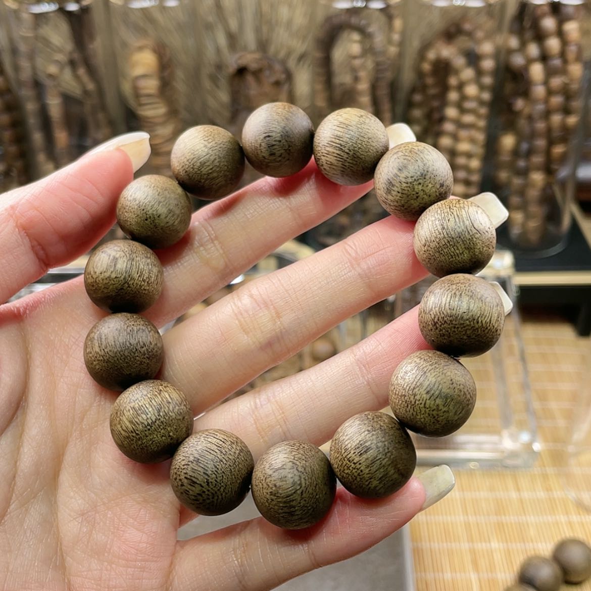 【闪购商品】楠木郑*康芽庄绿棋楠