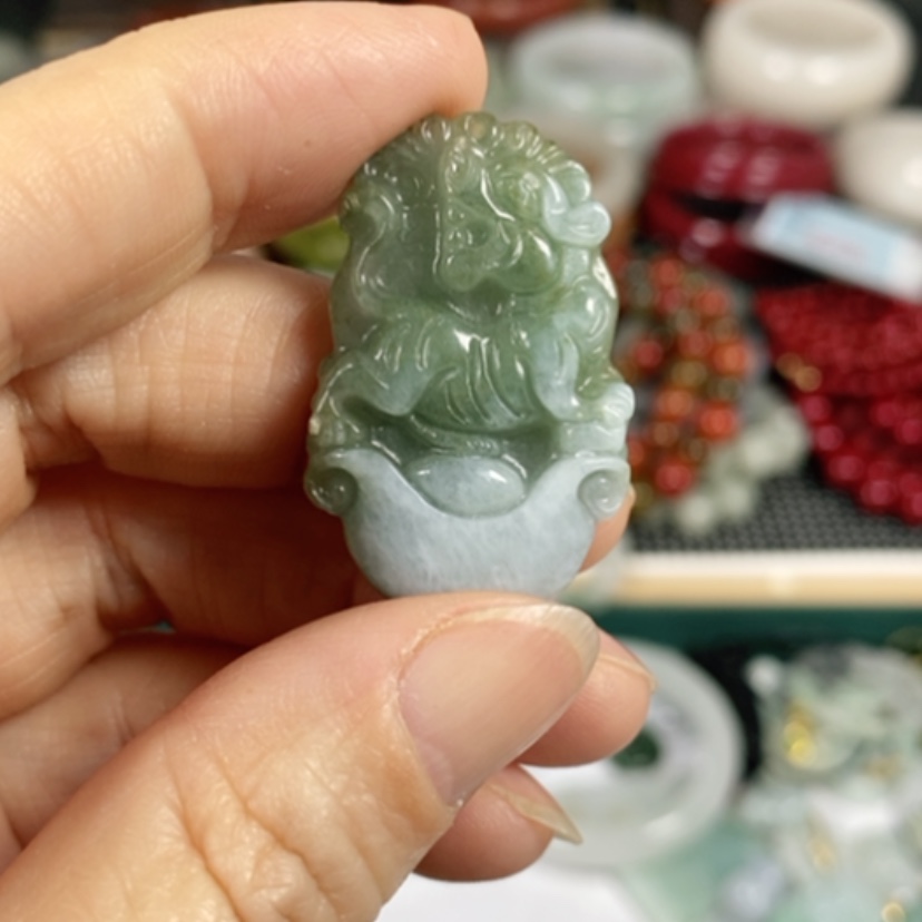 【闪购商品】翡翠吊坠(不含链)未镶嵌钱***道