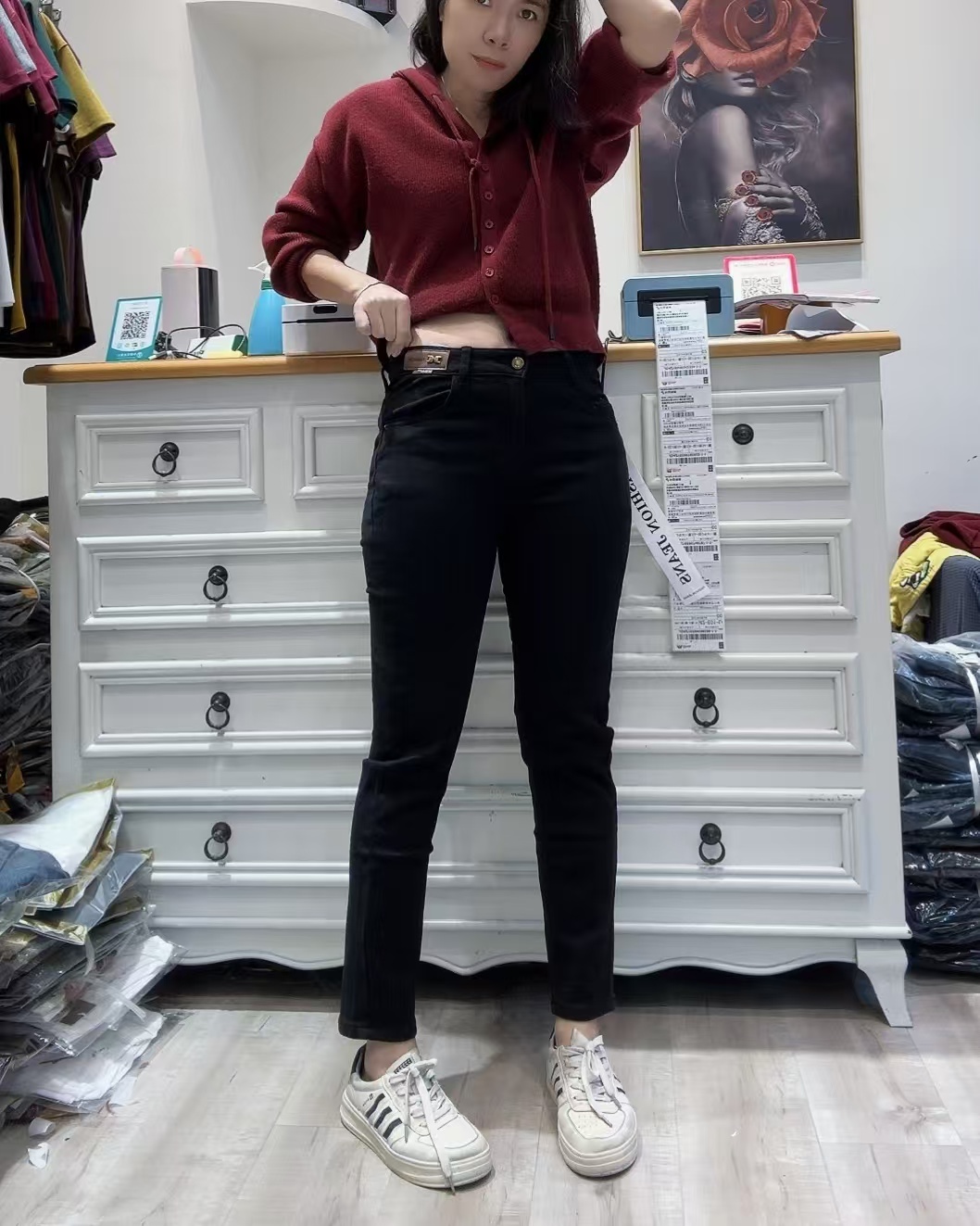 时尚潮流百搭显瘦修身黑色抓毛小脚牛仔裤76079