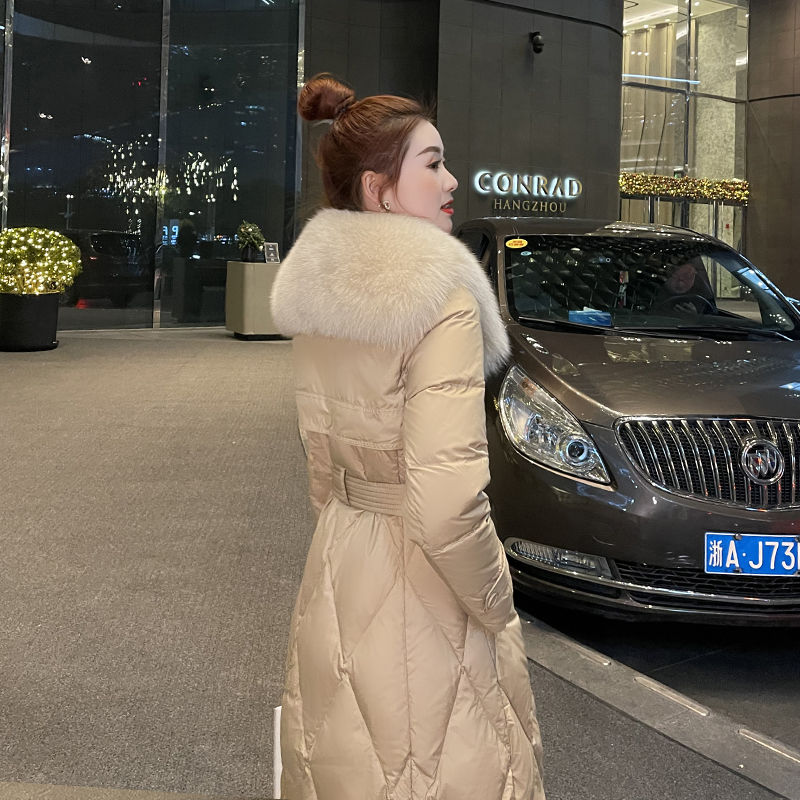 羽绒服鸭绒2023新款爆款时尚洋气中长款过膝毛领加厚外套收腰