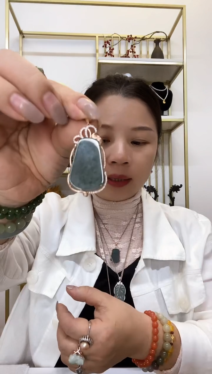 【闪购商品】翡翠颈饰银S925镶嵌无事牌玫瑰边