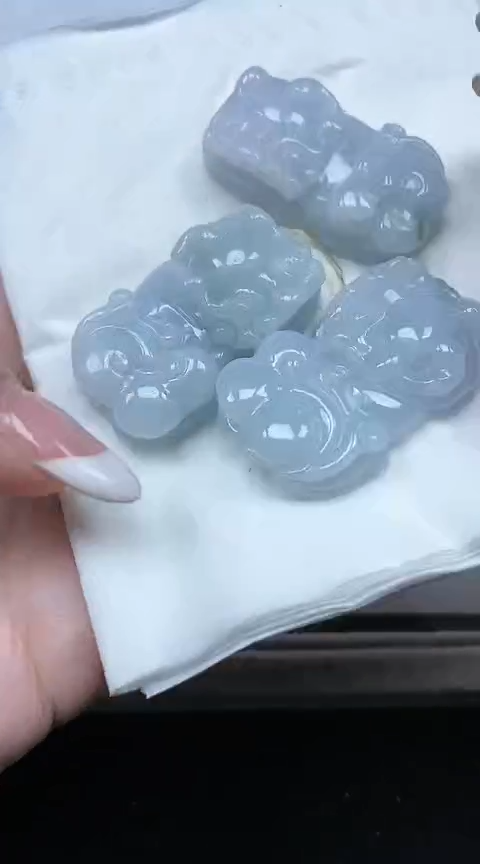 【闪购商品】翡翠颈饰未镶嵌83 貔貅