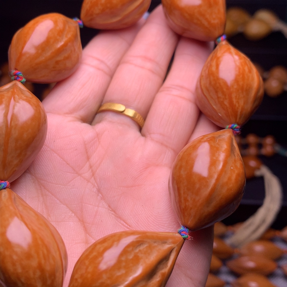 橄榄核核雕元*三花手串