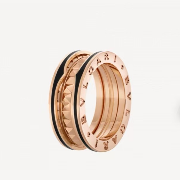 99新 BVLGARI/宝格丽 18k玫瑰金b-zero1三环铆钉rock系列戒指