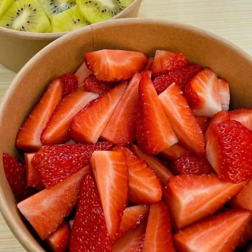 【单切】红颜草莓果切约 500g
