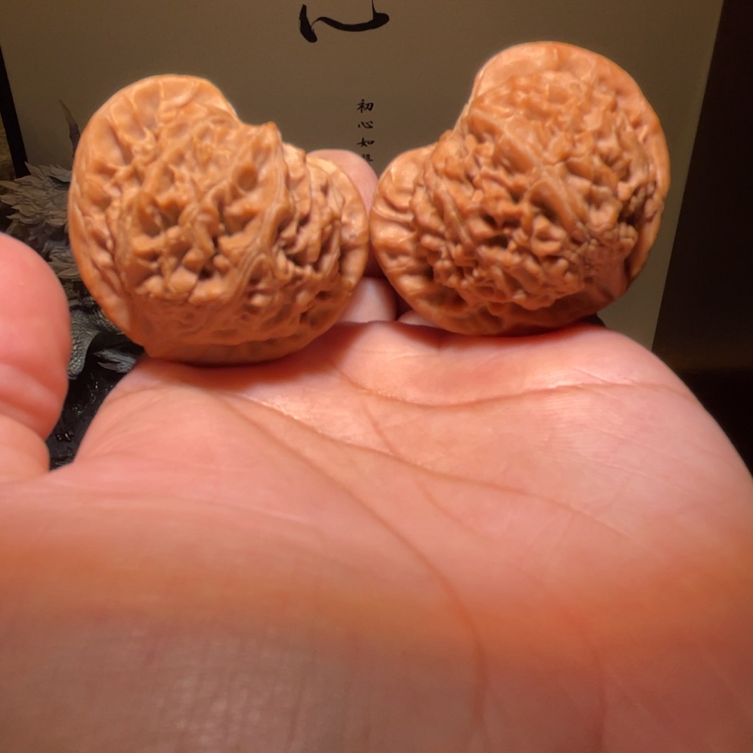 文玩核桃把件42全品宫灯