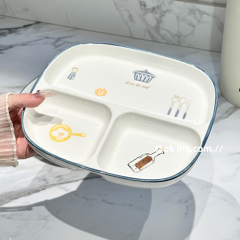 简约分餐盘高级感家用大人减脂三格定量减肥一人食陶瓷分格盘餐具